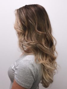 Balayage, natural, haarkleuren, haarkleur, haarverf, haarverven, bruin, blond, beste kapper in apeldoorn, arnhem, amsterdam, waxx kappers amsterdam, waxx kappers arnhem, waxx kappers apeldoorn